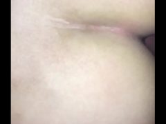 Mới Cạ Mà Lồn Em Đã Chảy Nước