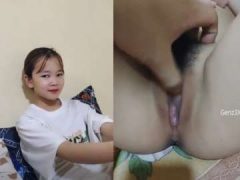Em Dùng Cái Lồn Dâm Để Khởi Nghiệp