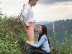 Clip Sex Phát Súng Đầu Tiên Bắn Vào Lồn Em